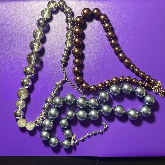 PEARL- PACK OF 3 NECKLACES - Picture 1 of 4